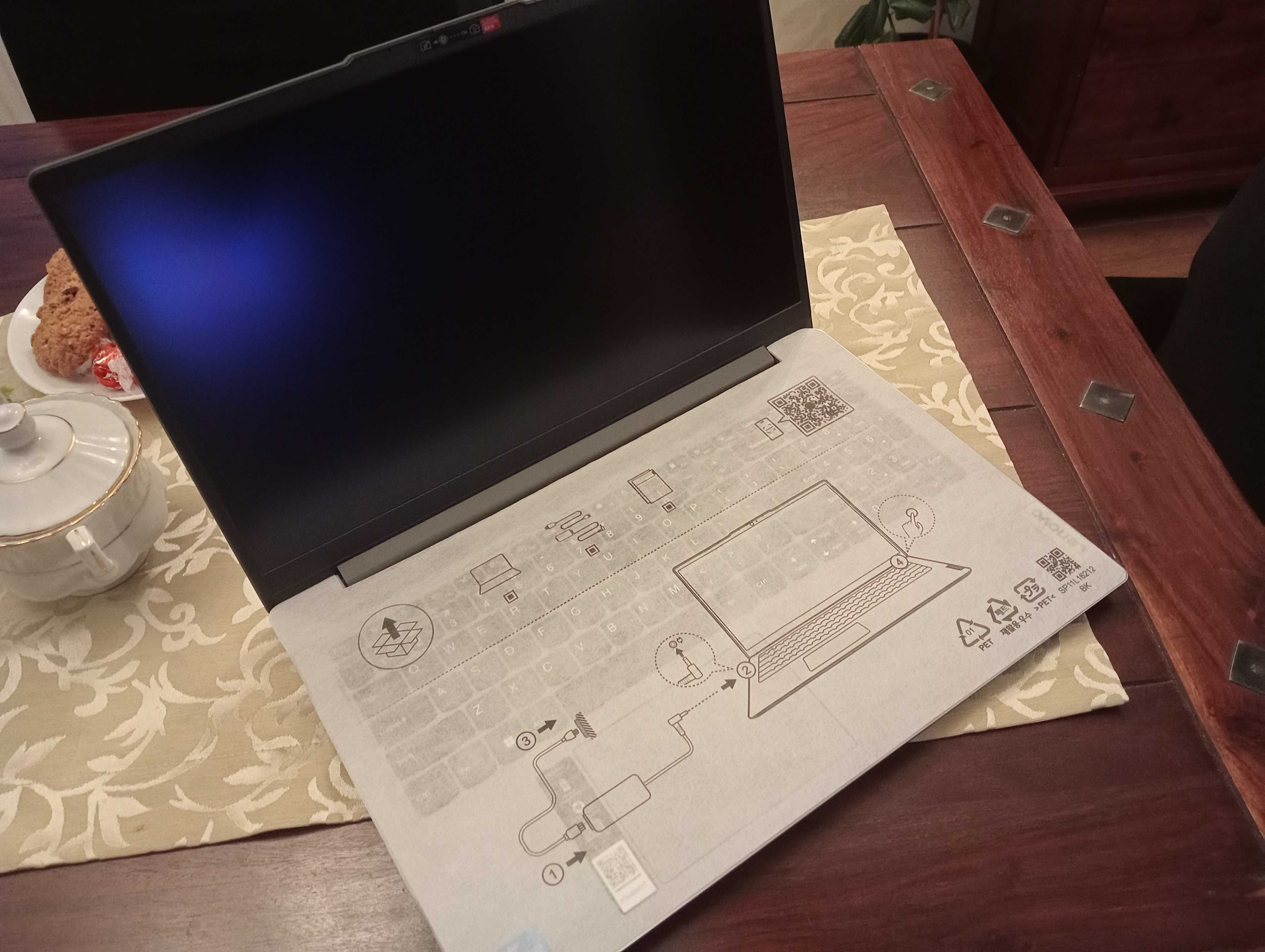 Laptop Lenovo IdeaPad Slim 3