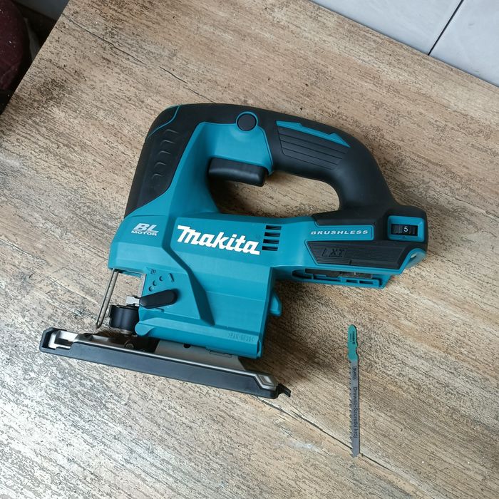 Makita 18V DJV 184 oryginalna Wyrzynarka Bezszczotkowa NOWA