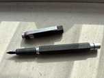 Caneta Rotring 600 LAVA