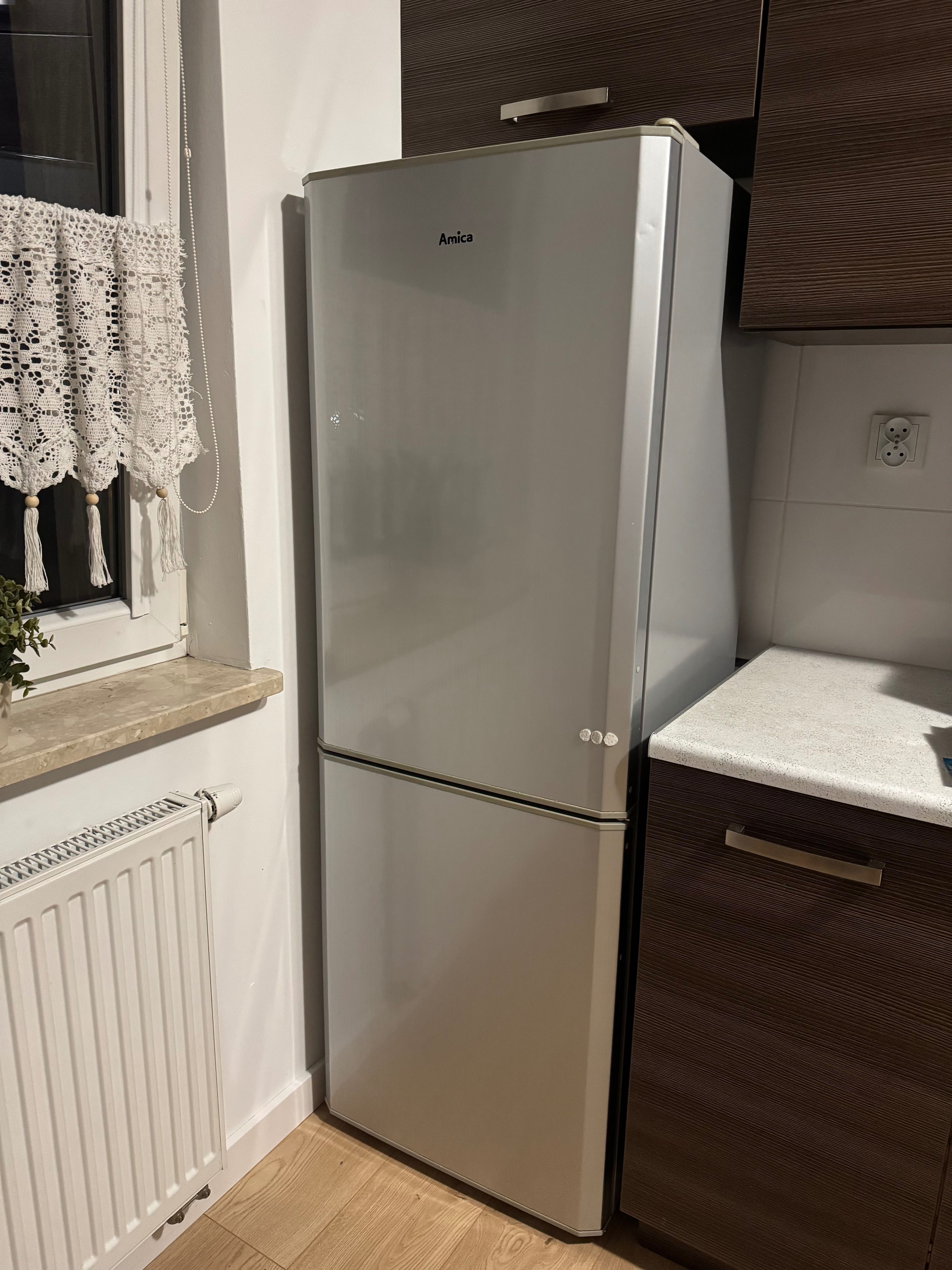 Lodówka Amica AGD