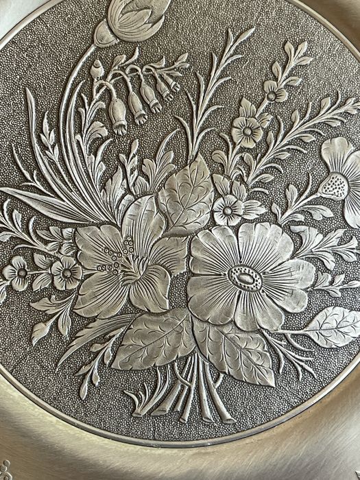 Велика тарілка олово