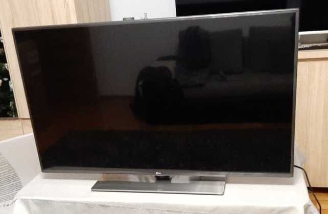 Sprzedam telewizor led LG 50LF652V