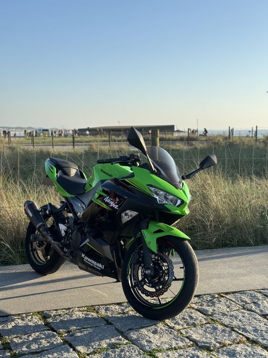 Kawasaki Ninja 400 KRT