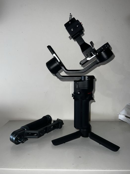 Dji RS3 Mini + Pega metálica