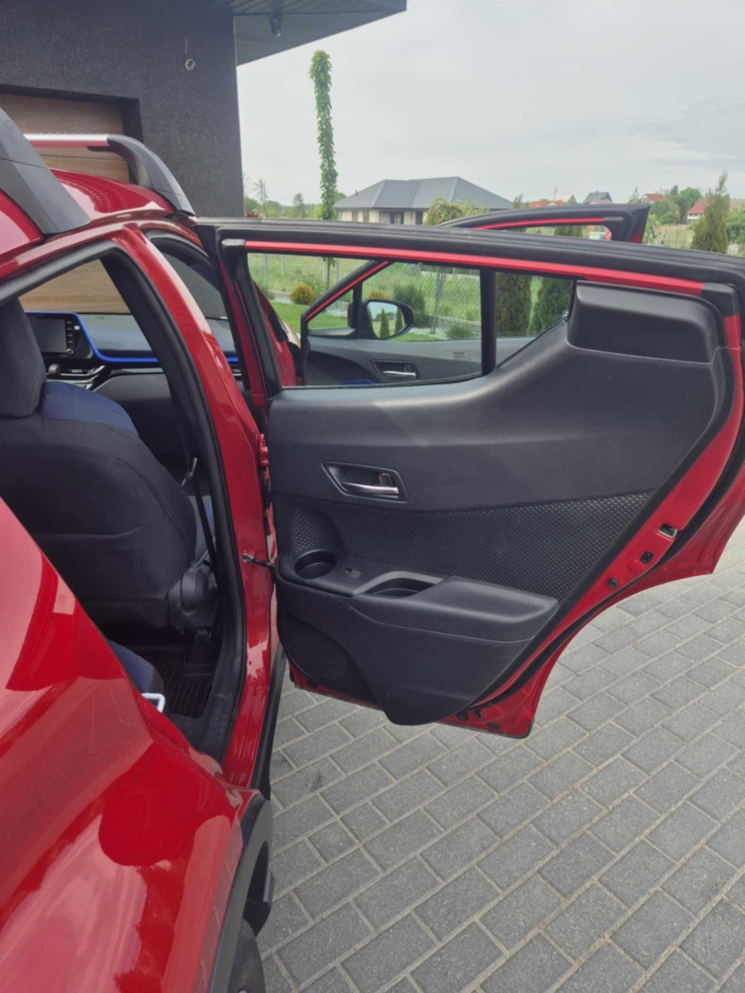 Toyota CH-R 2.0 jak nowa