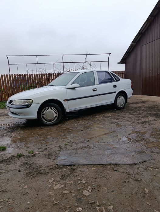 Опель вектра б, газ-бензин 2.0.