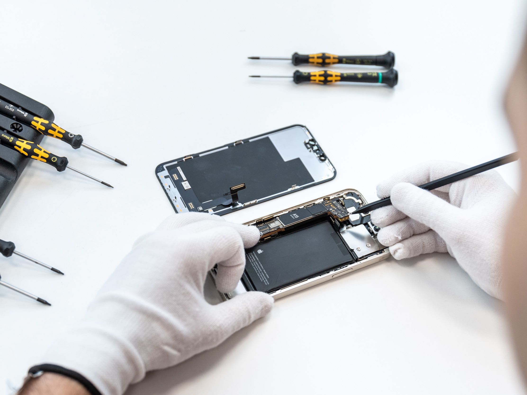 Mikrofon iPhone 13 Pro Gratis Naprawa Mikrofonu Wymiana Serwis Kielce