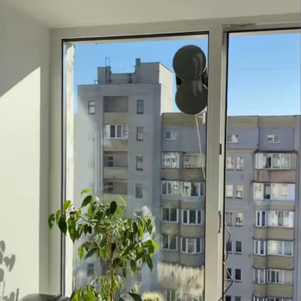 Оренда робот для мийки вікон (аренда мойщик окон)