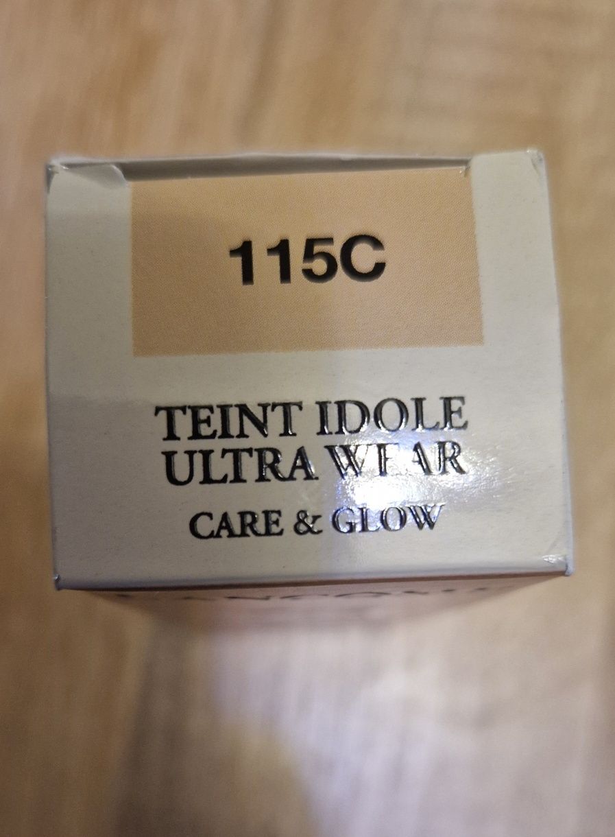Lancome Teint Idole Ultra Wear Care&Glow