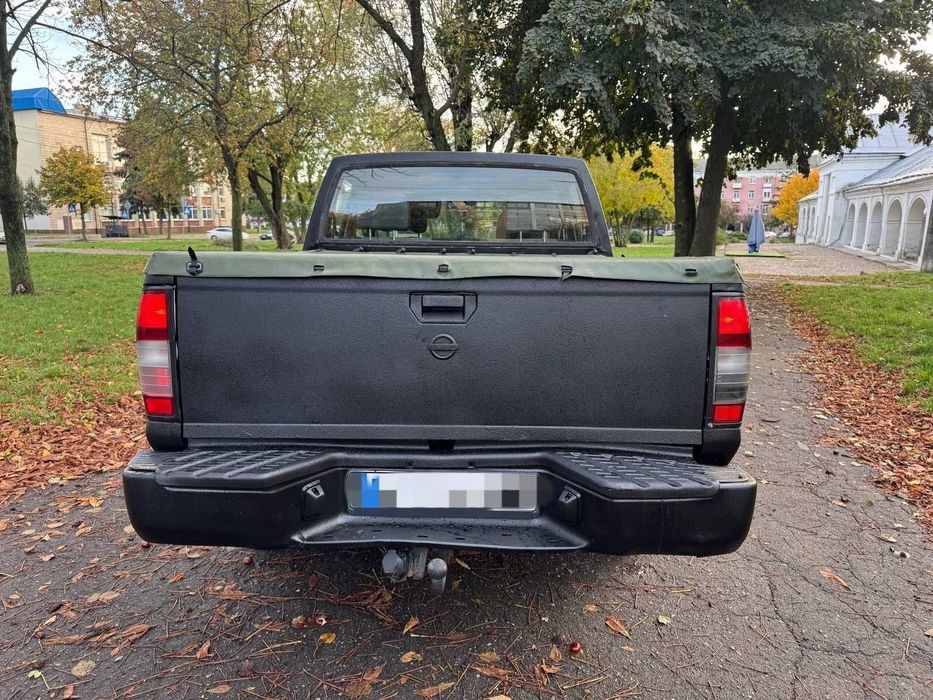 Продам пікап Nissan Navara NP300 D22