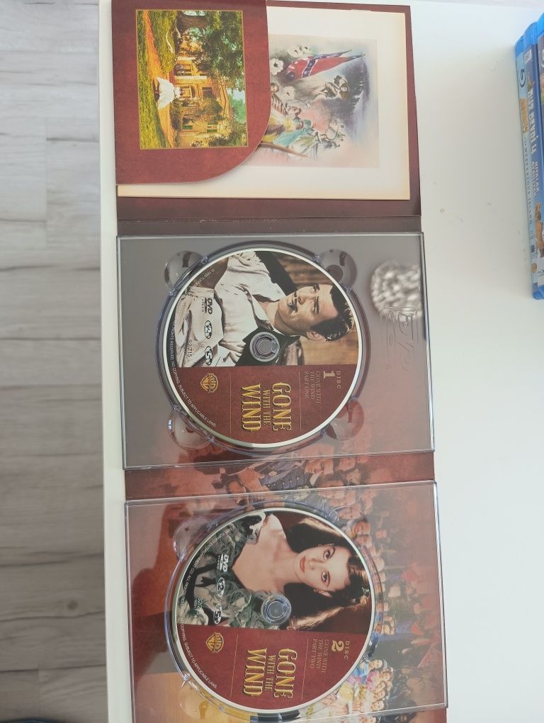 Przeminęło z Wiatrem, DVD, 4plyty,wydanie kolekcjonerskie, polska wers