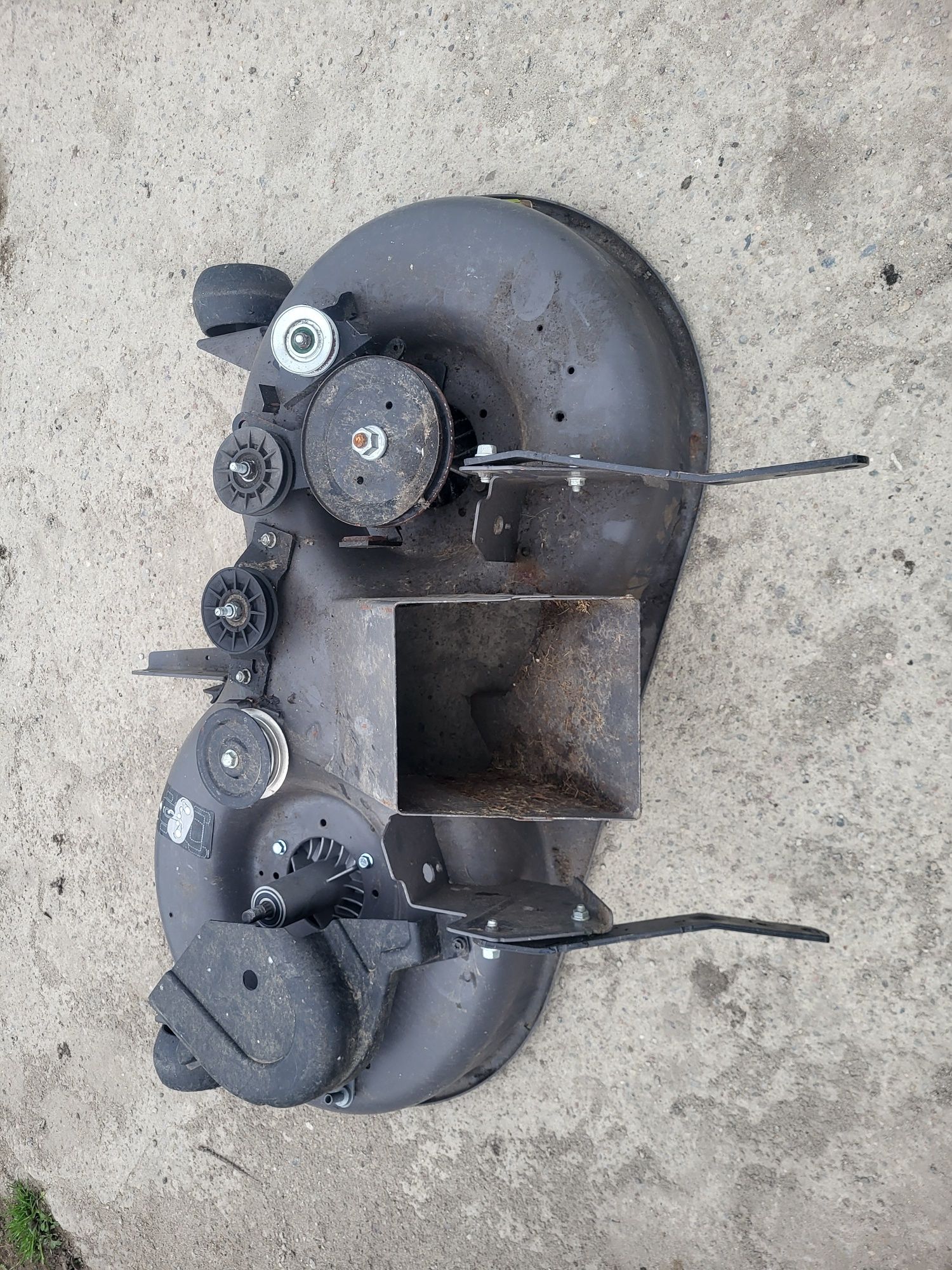 Kosisko Traktorka Kosiarki Husqvarna TC138 97cm