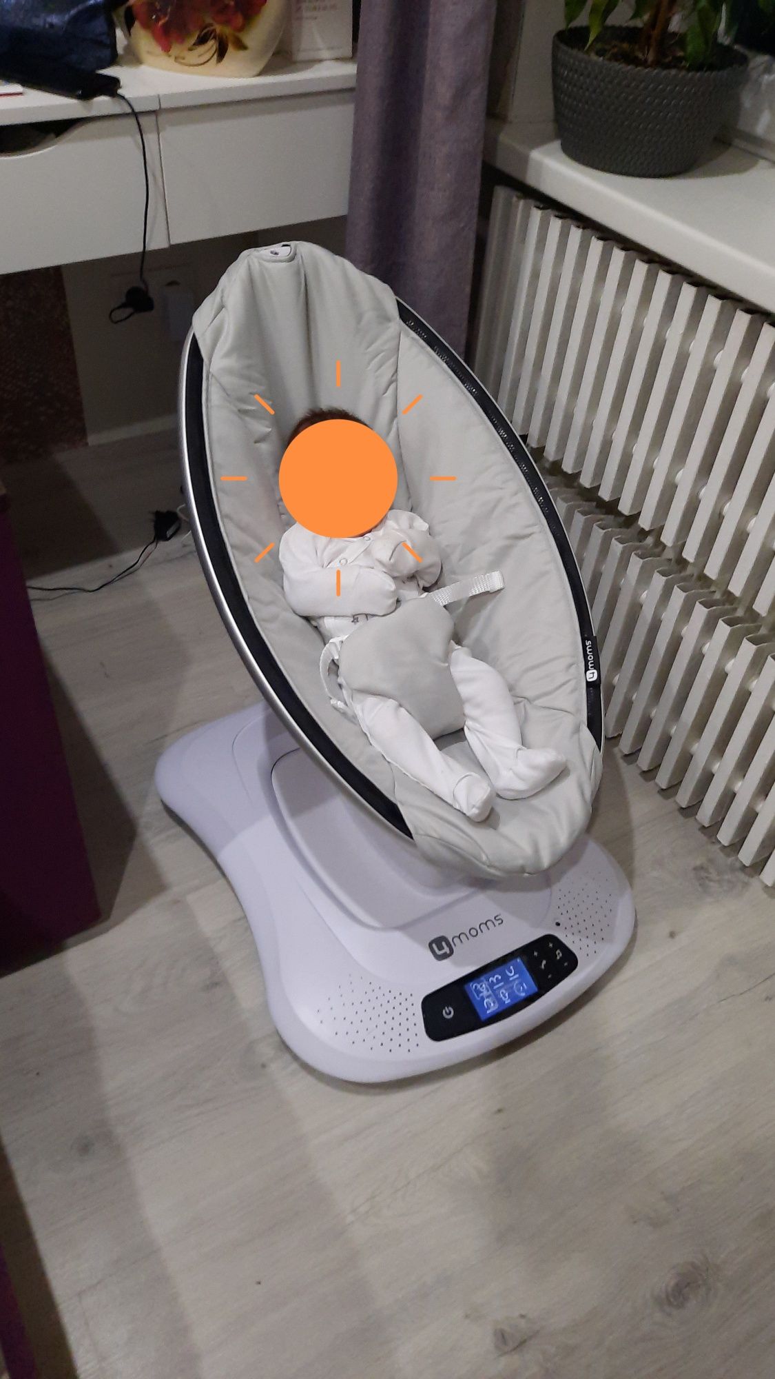 Детское кресло- качалка 4moms