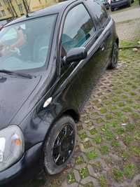 Sprzedam Toyota Yaris 1.3b