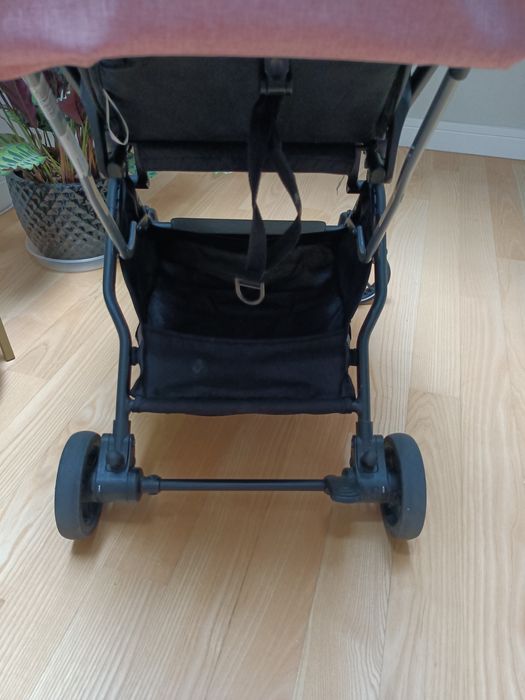 Wózek spacerowy Kinderkraft Indy różowo szary