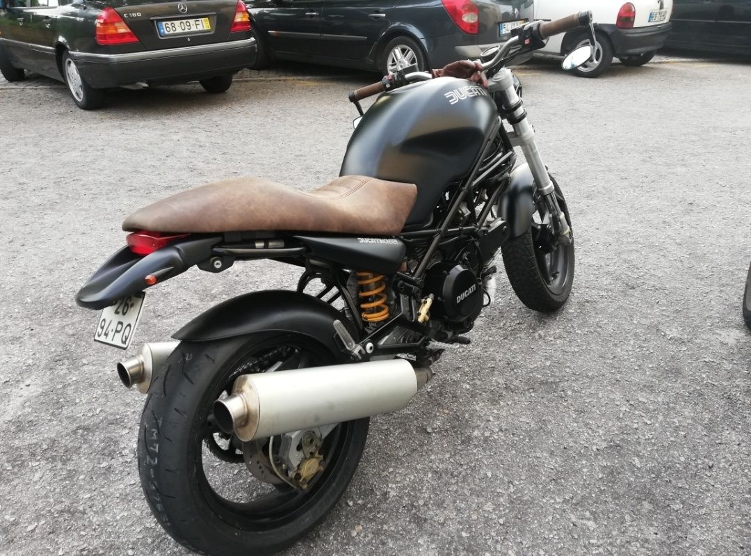 Ducati Monster M600