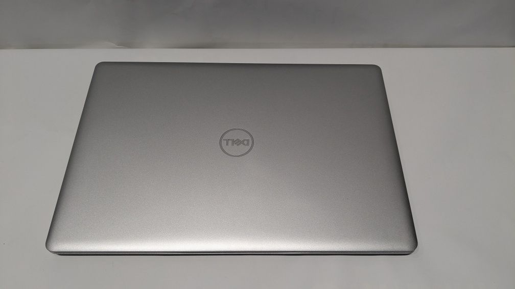 Ноутбук Dell Inspiron 3593 i7-1065G7 8/256 gb