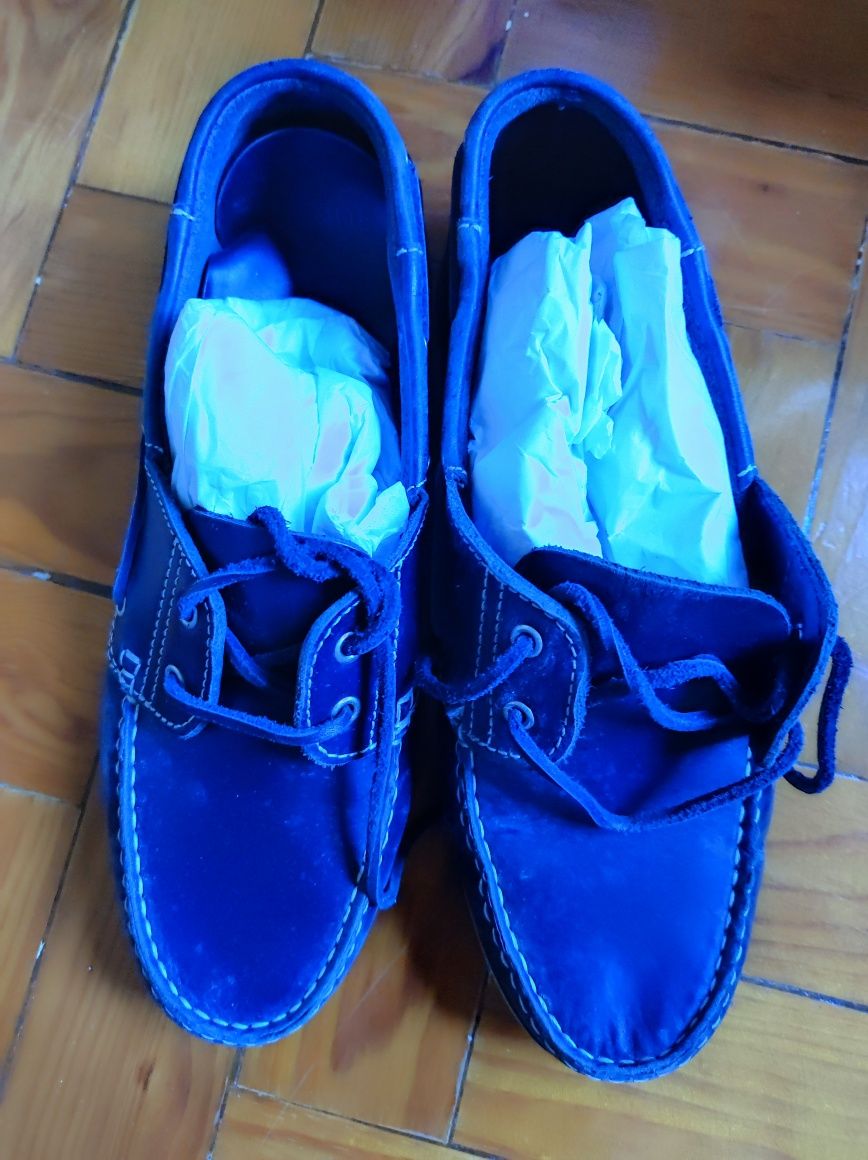 Sapatos vela azuis escuros 41