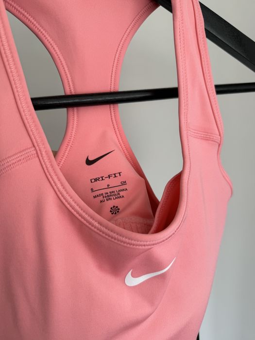 Мякий топ Nike, новий Xs р.