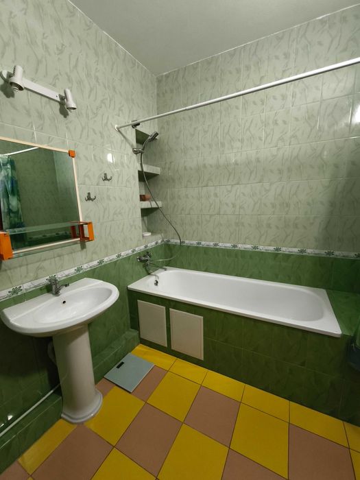 `Здам 1 кімн. квартиру, новобудова, автономне опалення, поруч центр