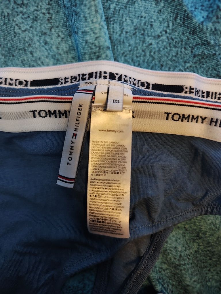Stringi Tommy Hilfiger XL