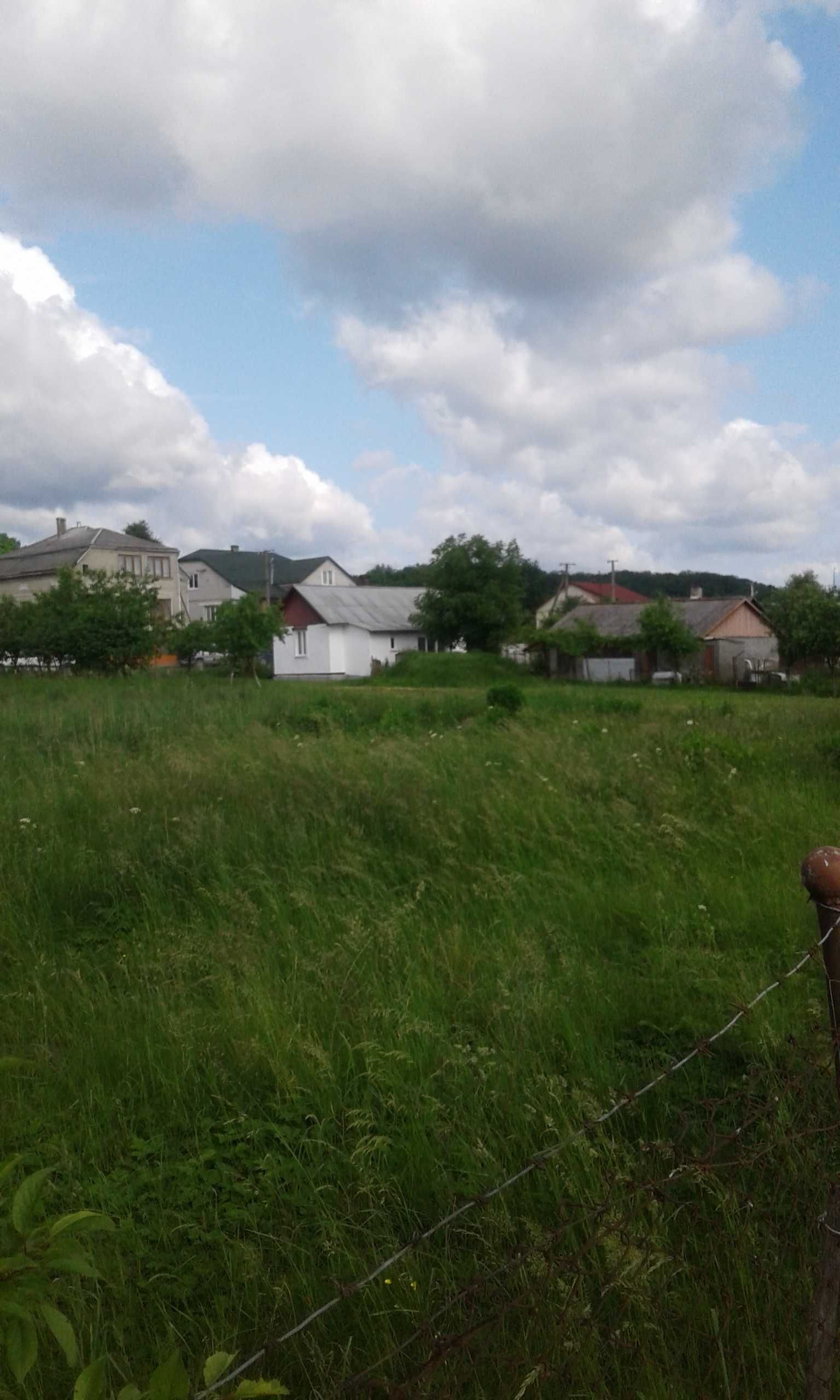Земельна  ділянка (32сот) приватизована з будинком обмін або продаж