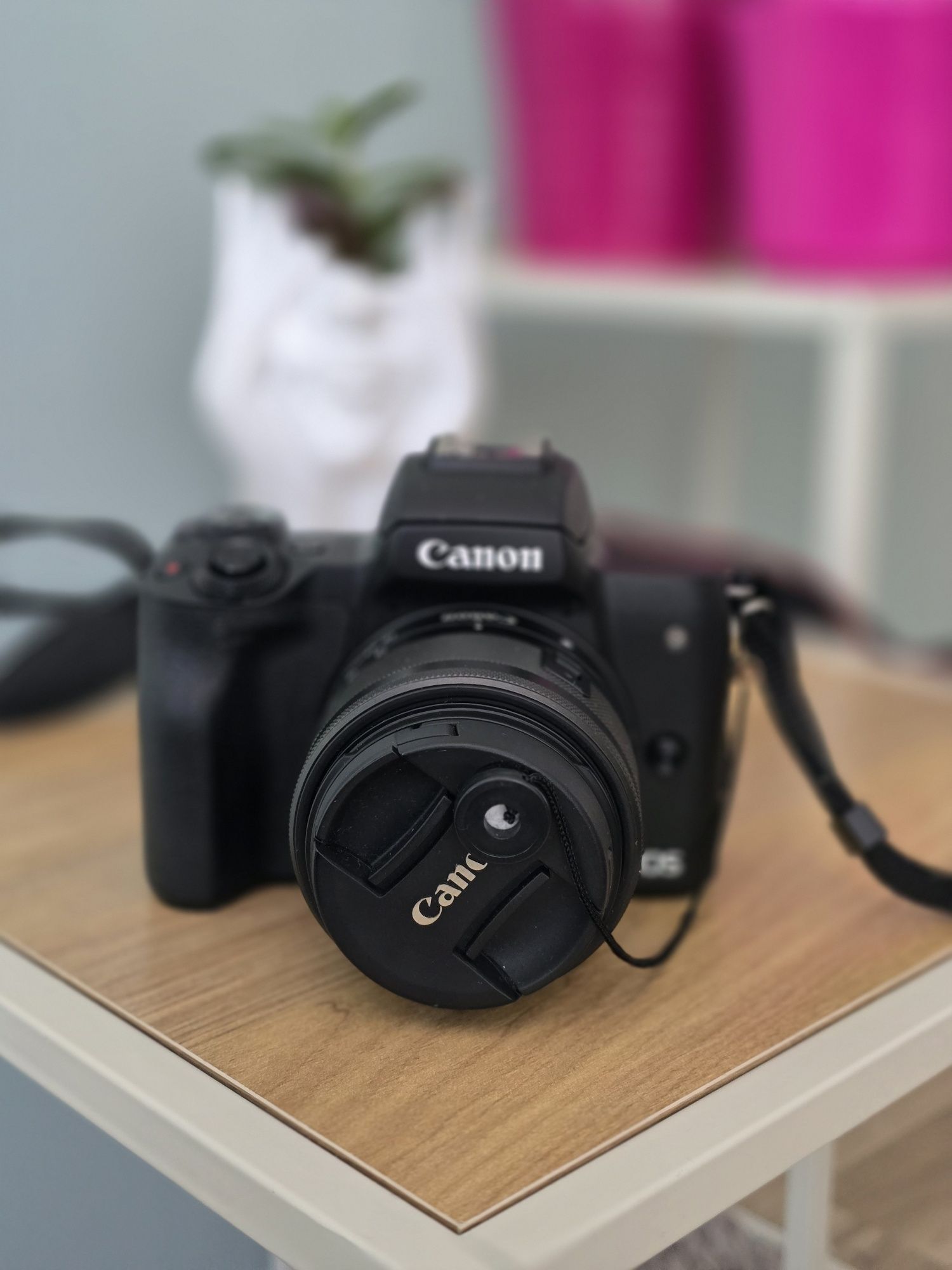 Aparat foto EOS M50 + dodatki