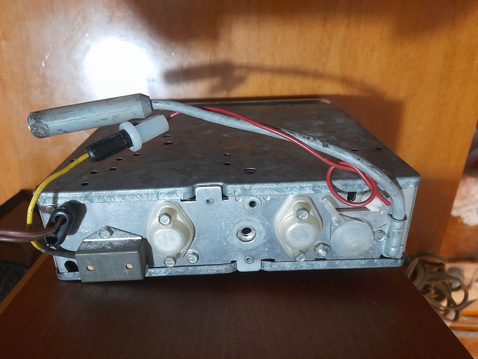 Auto-radio Blaupunkt antigo