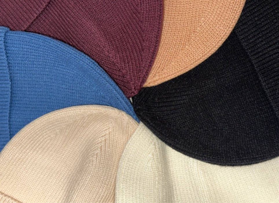 Шапка Miu Miu жіноча тепла