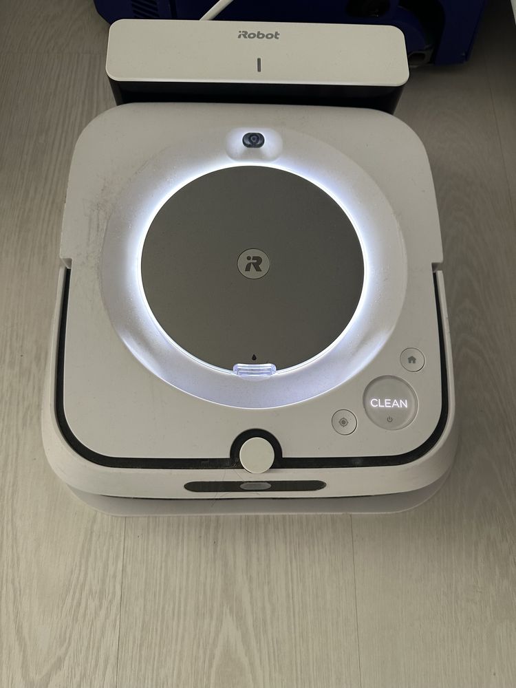 Robot myjacy Brava Jet Irobot