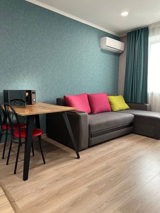 Здам 1 квартиру! До метро Лісова 10 хвилин пішки. Вінстона Черчилля 93