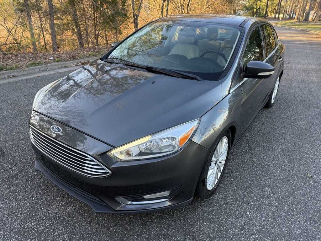 2017 Ford Focus Titanium