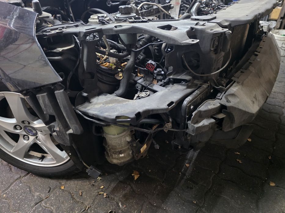 Pas Przedni z Chłodnicami Kpl. Volvo V60 S60 10-13r. 1.6 Turbo