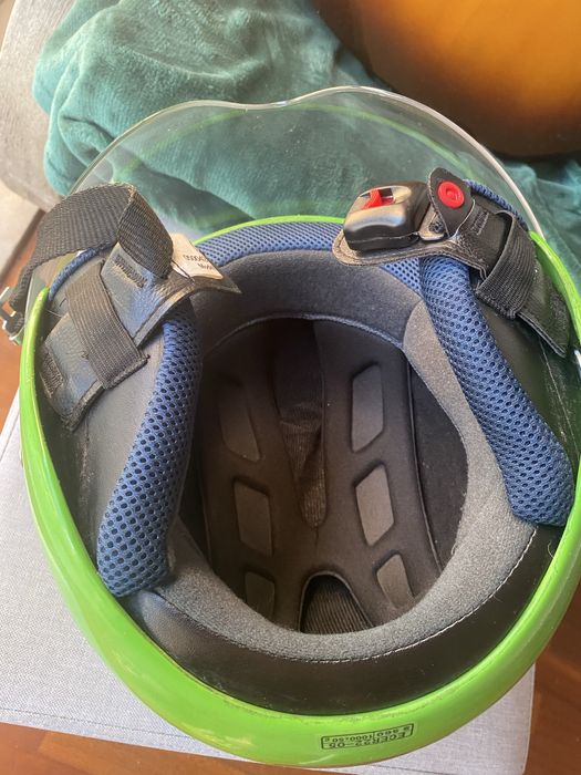 Capacete bem conservado S