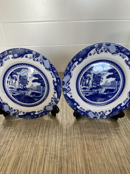 Duas de prato pocelana azul