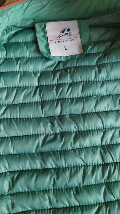 Куртка жіноча осіння