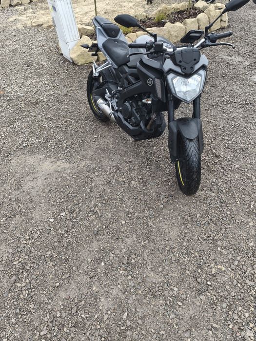 Yamaha mt 125 sss