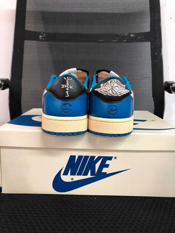 TravisScott\Jordan1*Retro*DamskieNikeAIrniebieski UnisexTrampki.45