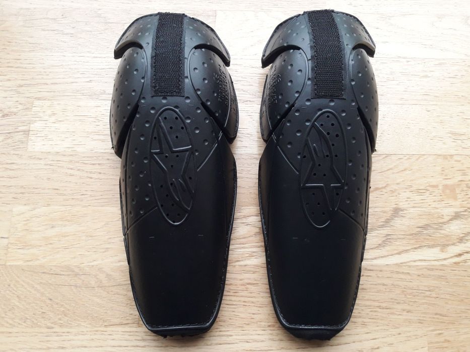 Мотозахист ліктів Alpinestars (M)