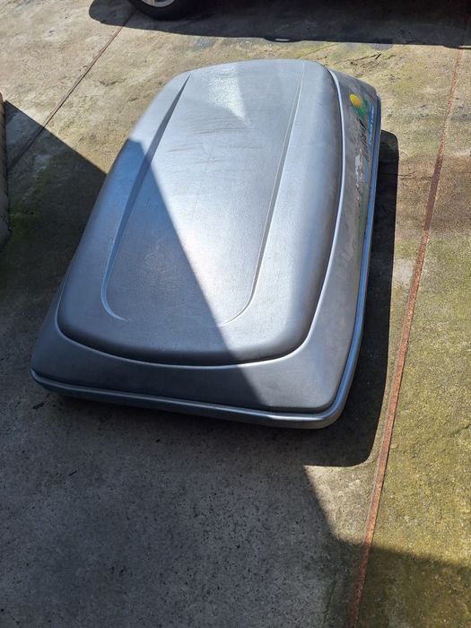 Box dachowy Trumienka