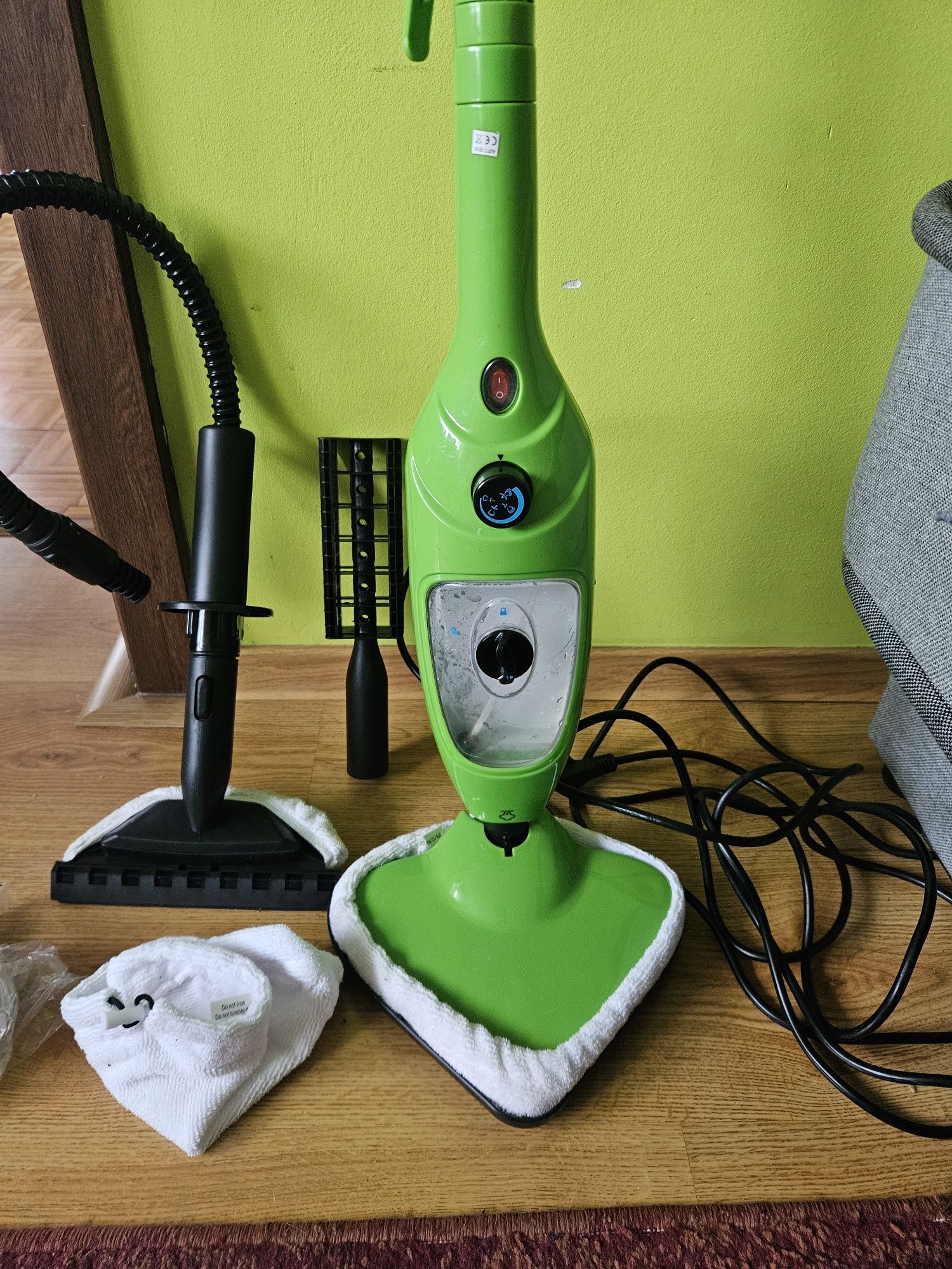Sprzedam mop parowy 1300w