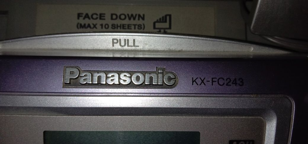 Телефон-факс Panasonic KX-FC243