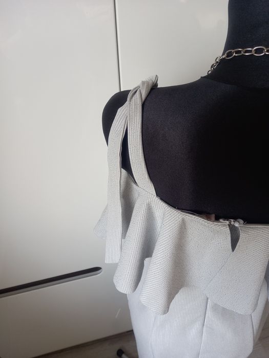 Sukienka KeïKeï Pretty 40, L szara srebrna bez rękawów elegancka