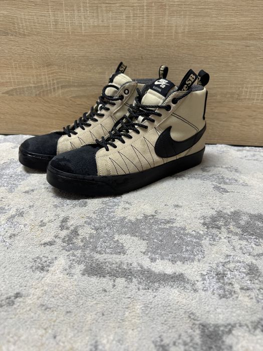 Кросівки унісекс Nike Sb Zoom Blazer Mid Prm Beige