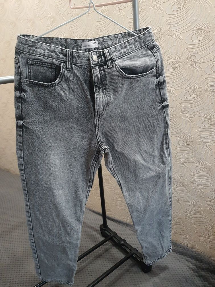 Джинси MOM FIT 40 розмір