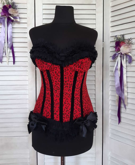 Красно черный структурный корсет рюши банты леопардовый принт coquette