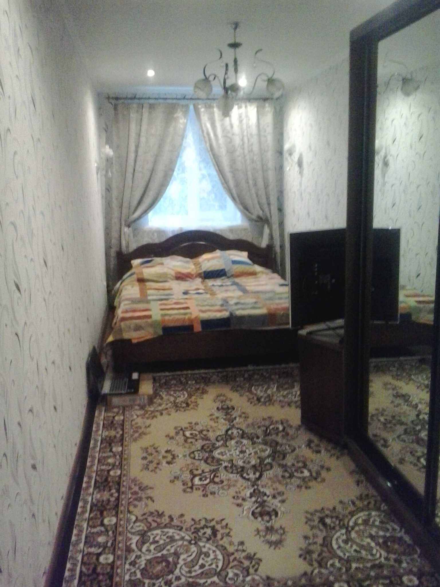2-к квартира по ул. Ушакова с мебелью и быт. техникой от хозяина