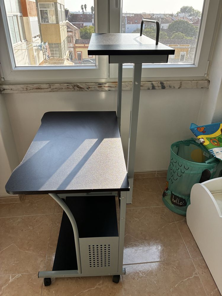 Secretária compacta 80x50x132