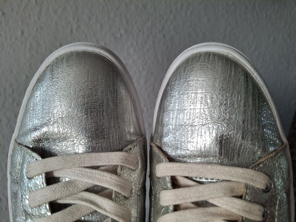 Tamaris sneakersy na platformie damskie 37
