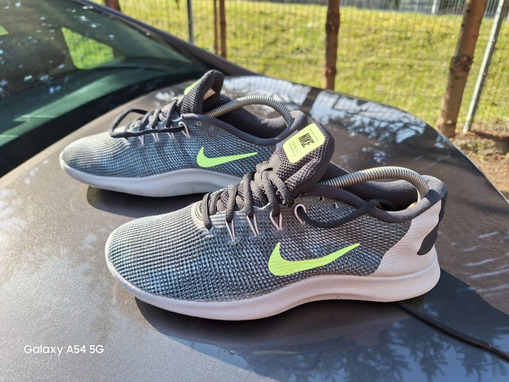 Buty Nike Flex 42,5